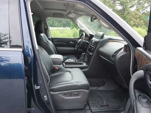 Used 2022 INFINITI QX80 Premium Select w/ Cargo Package RWD image 18