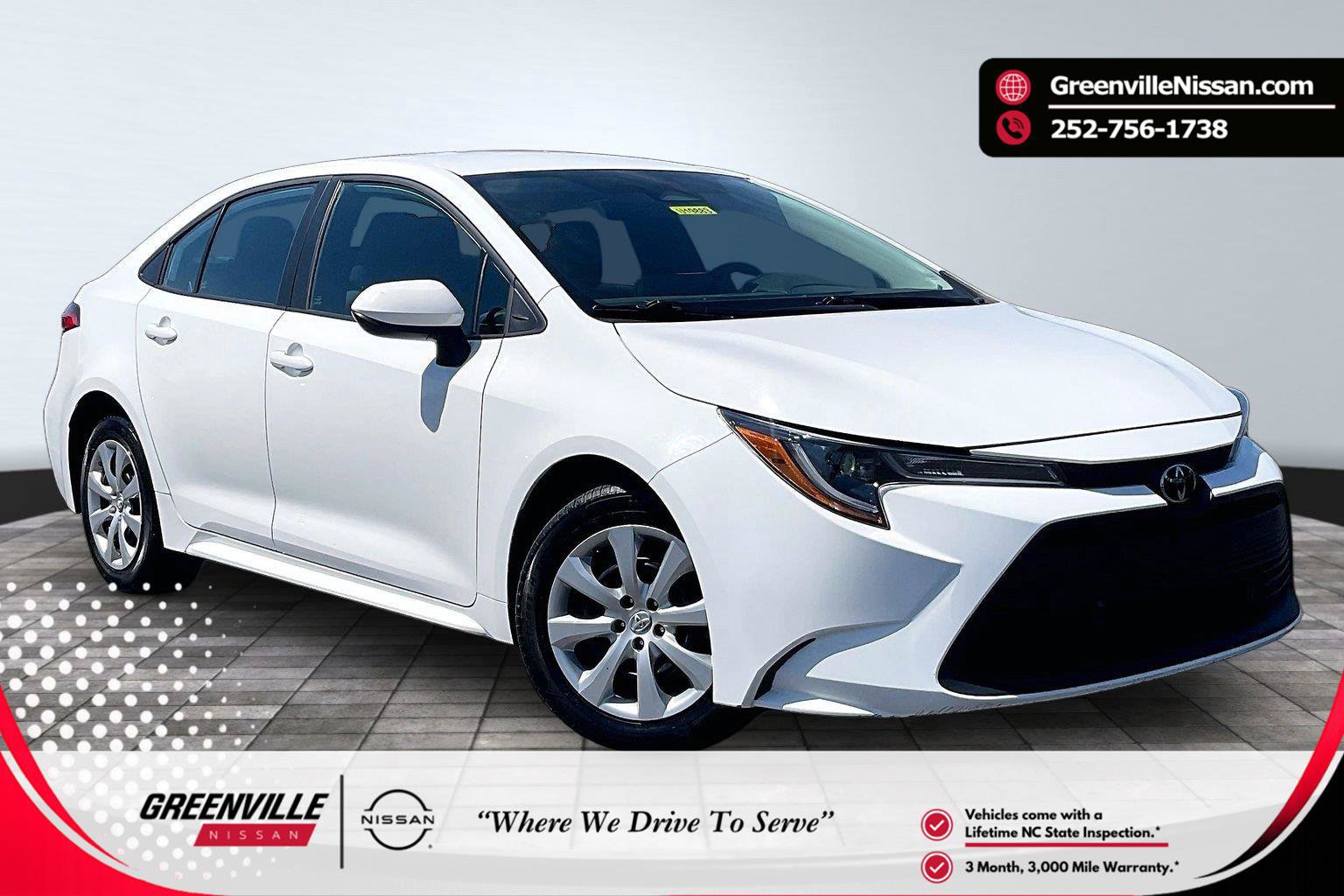Used 2024 Toyota Corolla LE FWD image 1