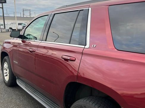 Used 2017 Chevrolet Tahoe LT w/ Luxury Package image 3