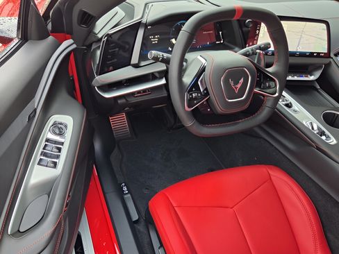 New 2027 Chevrolet Corvette Stingray Convertible RWD image 10