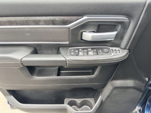 Certified 2024 RAM 2500 Big Horn w/ Night Edition image 10