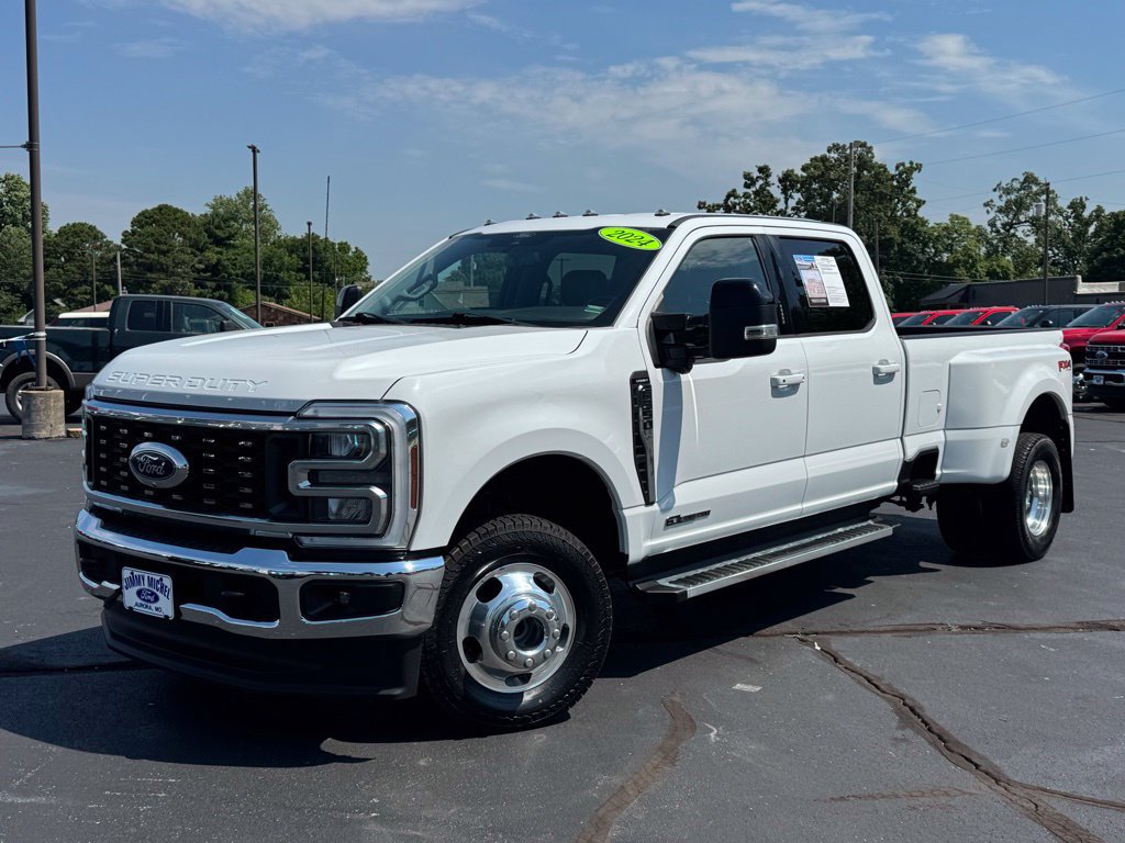Certified 2024 Ford F350 Lariat w/ FX4 Off-Road Package AWD/4WD image 29
