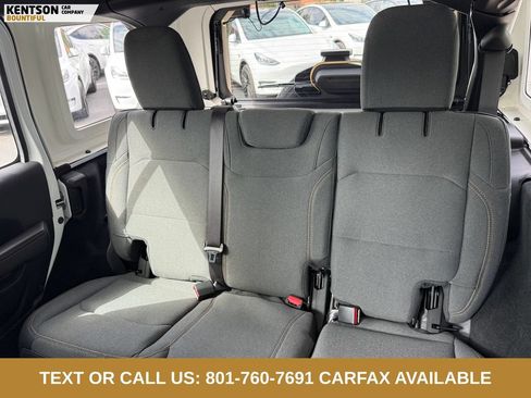 Used 2026 Jeep Wrangler Unlimited Sahara AWD/4WD image 29