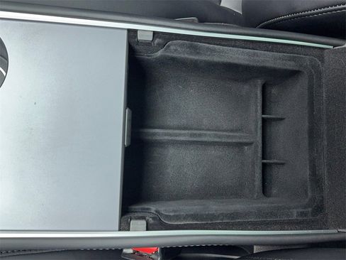 Used 2023 Tesla Model 3 Standard Range image 37