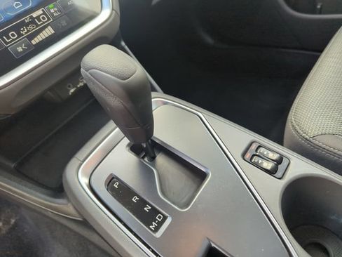 Used 2024 Subaru Crosstrek 2.0i Premium AWD/4WD image 30
