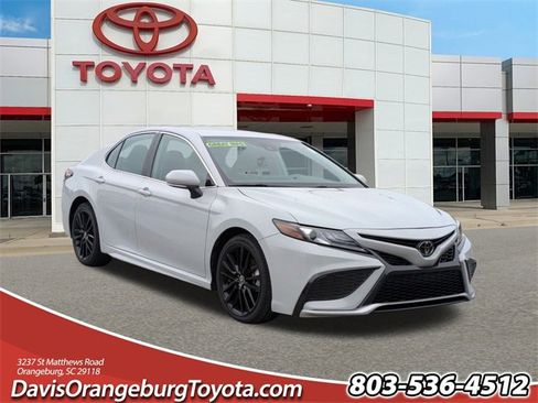 Used 2023 Toyota Camry XSE image 1