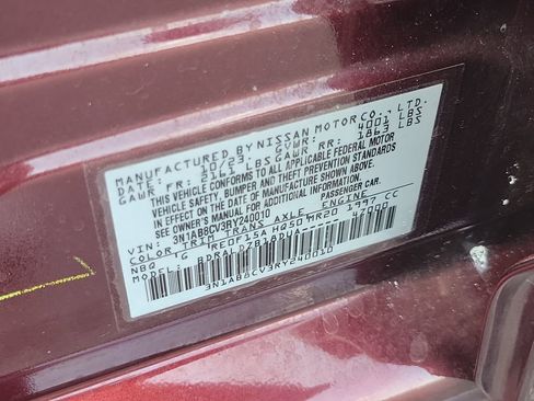 Certified 2024 Nissan Sentra SV FWD image 31