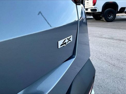 Used 2024 Kia Sorento S image 8