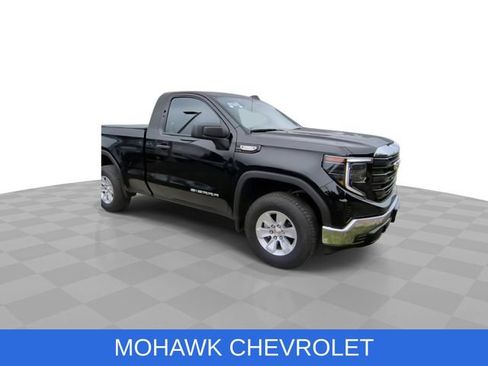 Used 2025 GMC Sierra 1500 Pro w/ Pro Value Package AWD/4WD image 2