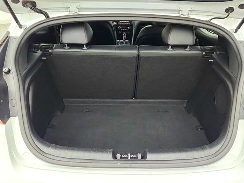 Used 2020 Hyundai Veloster 2.0 Premium FWD image 22