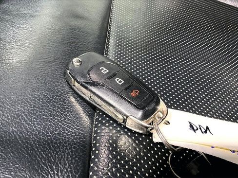 Used 2019 Ford F250 Lariat image 11