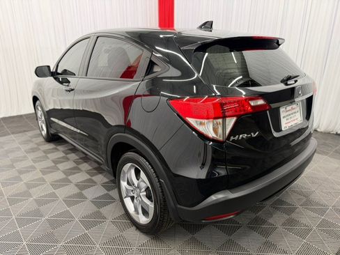 Used 2021 Honda HR-V LX image 6