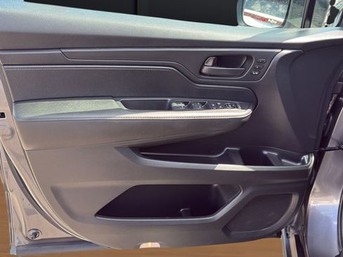 Used 2026 Honda Odyssey EX-L image 16