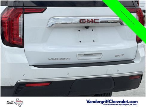 Used 2024 GMC Yukon XL SLT RWD image 6