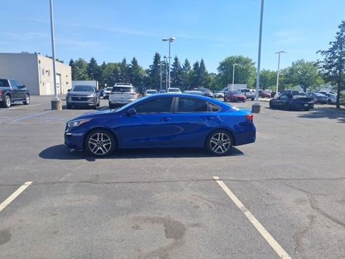 Used 2019 Kia Forte S w/ S Premium Package FWD image 17