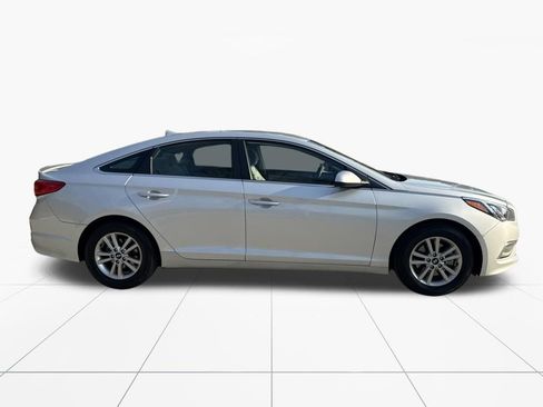 Used 2015 Hyundai Sonata SE w/ Option Group 09 image 10