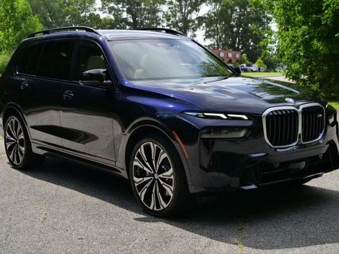 Used 2024 BMW X7 M60i w/ Executive Package AWD/4WD image 4
