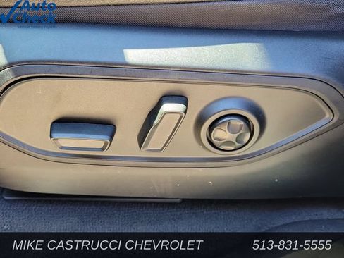 Used 2023 Jeep Grand Cherokee L Limited w/ Luxury Tech Group II AWD/4WD image 24