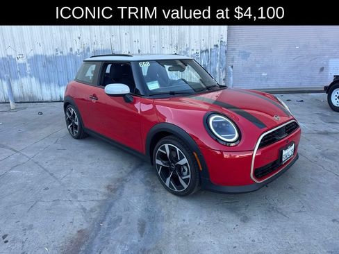 Used 2026 MINI Cooper 2-Door Hardtop FWD image 2