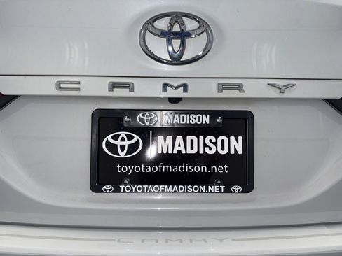 Used 2023 Toyota Camry LE FWD image 32
