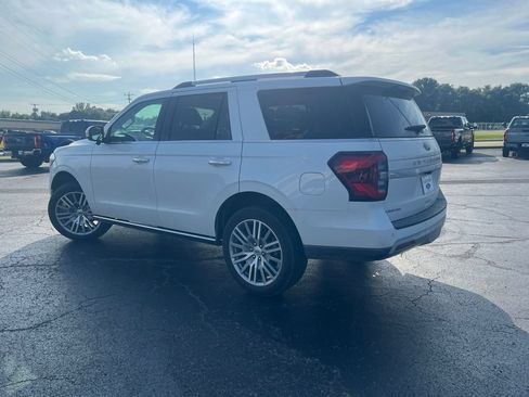 Used 2024 Ford Expedition Limited RWD image 5