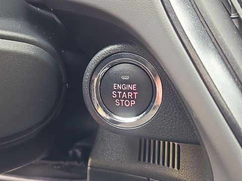Certified 2024 Subaru Crosstrek 2.5i Sport AWD/4WD image 16