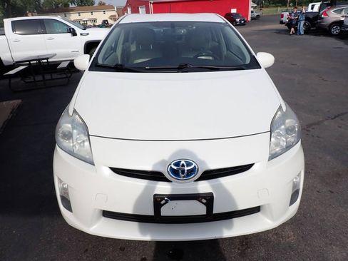 Used 2010 Toyota Prius Five FWD image 2