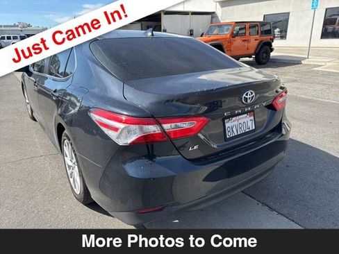 Used 2019 Toyota Camry LE image 3