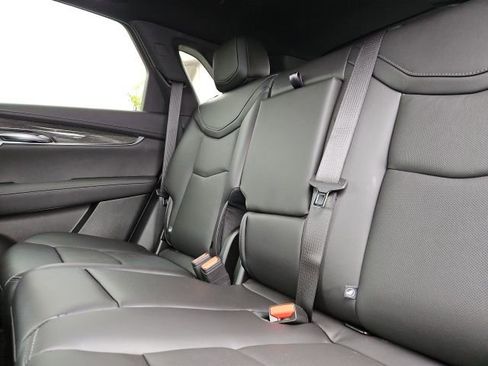 New 2025 Cadillac XT5 Sportv w/ Technology Package image 13