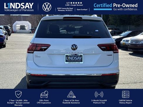 Used 2022 Volkswagen Tiguan SE w/ Panoramic Sunroof Package image 4