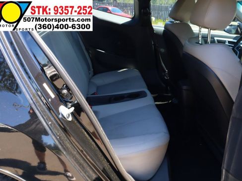 Used 2013 Hyundai Veloster w/ Style Pkg FWD image 18