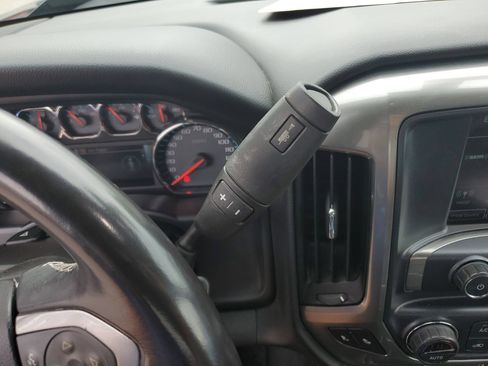 Used 2018 Chevrolet Silverado 1500 LT w/ All Star Edition AWD/4WD image 24