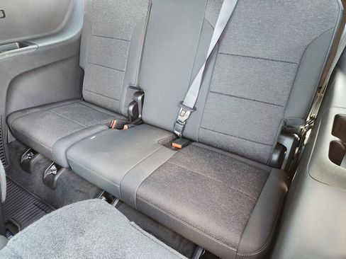 New 2026 Chevrolet Traverse LT w/ Driver Confidence Package image 21