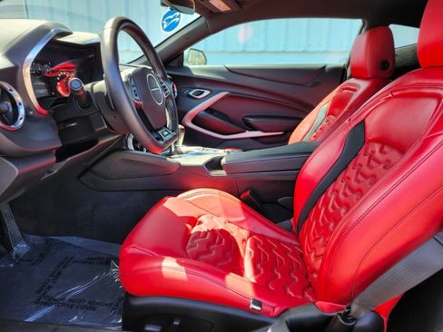 Used 2023 Chevrolet Camaro SS RWD image 12