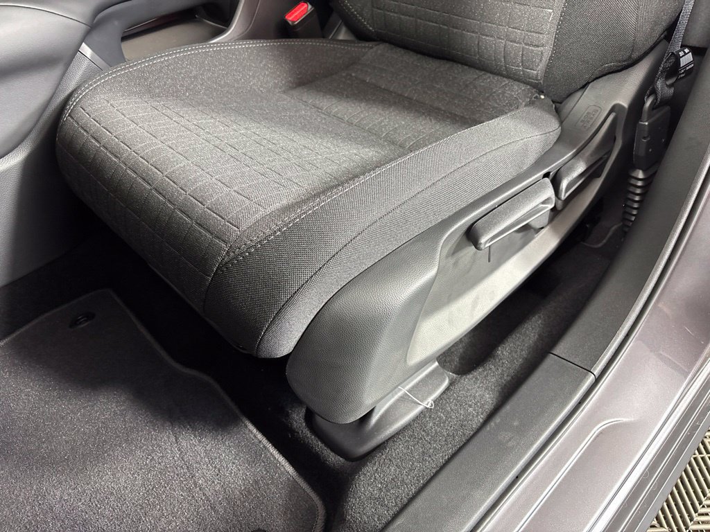 Used 2027 Honda HR-V LX image 27