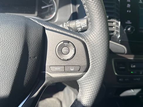 Used 2024 Honda Passport EX-L image 19