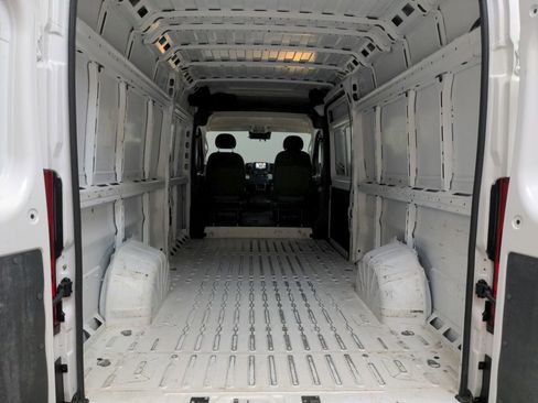 Used 2023 RAM ProMaster 3500 FWD image 25