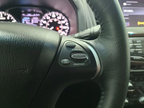 Used 2015 Nissan Pathfinder SL w/ SL Premium Package image 30