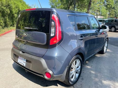 Used 2015 Kia Soul + w/ Primo Package FWD image 4