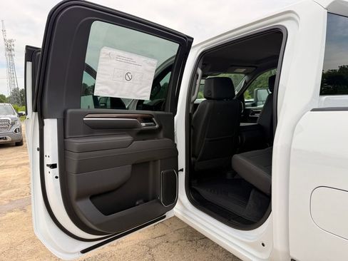 New 2026 Chevrolet Silverado 2500 LT w/ Safety Package AWD/4WD image 23