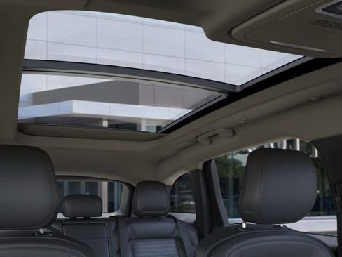 New 2026 Lincoln Nautilus Reserve AWD/4WD image 23