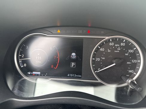 Used 2018 Nissan Kicks SV image 19