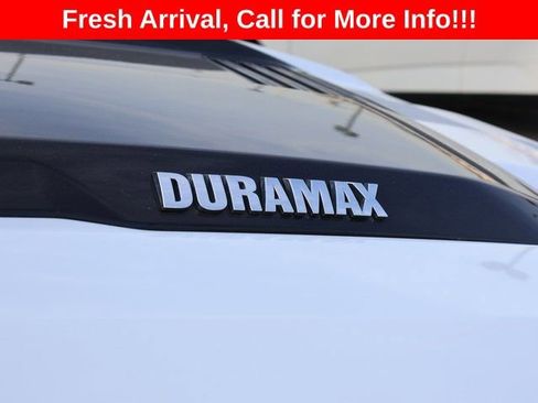 Used 2024 Chevrolet Silverado 1500 ZR2 image 10