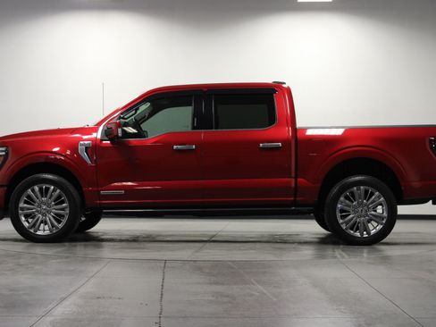 Used 2024 Ford F150 Platinum w/ Equipment Group 703A Plus AWD/4WD image 7