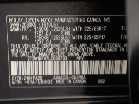 Certified 2020 Toyota RAV4 XLE w/ Convenience Package FWD image 17