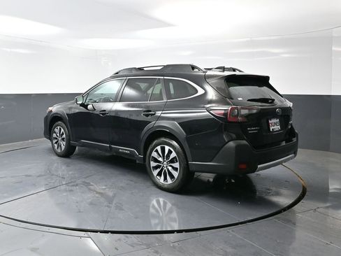 Used 2024 Subaru Outback Limited image 12
