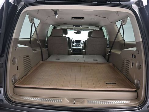 Used 2020 Chevrolet Suburban LT AWD/4WD image 62