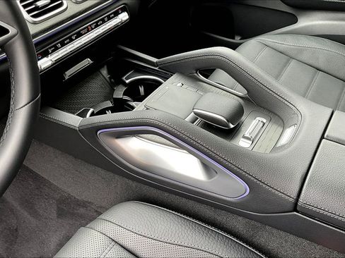 New 2025 Mercedes-Benz GLE 580 4MATIC image 8