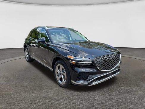 New 2026 Genesis GV70 2.5T Advanced w/ G1 Accessory Package AWD/4WD image 1