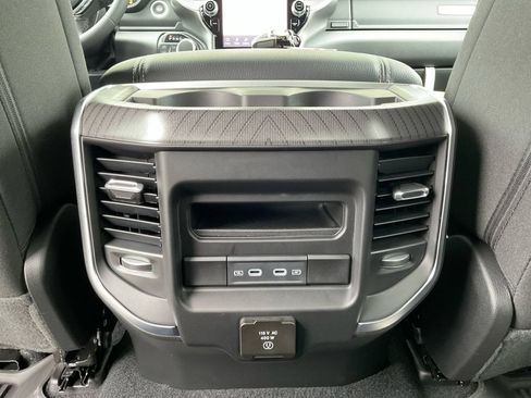 New 2026 RAM 1500 Big Horn AWD/4WD image 23